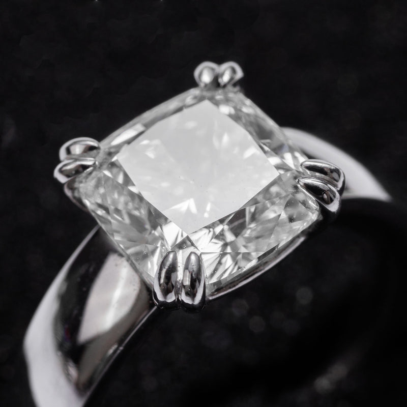 3.51ct Diamond Whitegold Ring + VVS2