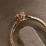 Ring Solitär Paveé 750 Rosegold 0,79ct 1 Brilliant 0,45ct. F/Si1 + 18 Brill. 0,34ct TW/VSi